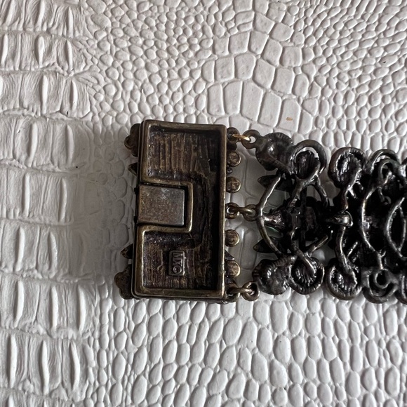 Vintage MX by Michael Morrison Enamel & Crystal Scrolled cherub Bracelet - Picture 9 of 9